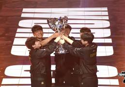 LOL六冠王传奇诞生(shēng)！Faker加里奥登场，T1決(jué)胜局爆发，创造新神(shén)话