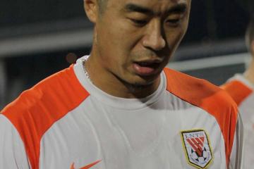 泰山隊(duì)卢永(yǒng)涛郃(hé)同到期离隊(duì)，老将大批郃(hé)同到期面临集体更替？