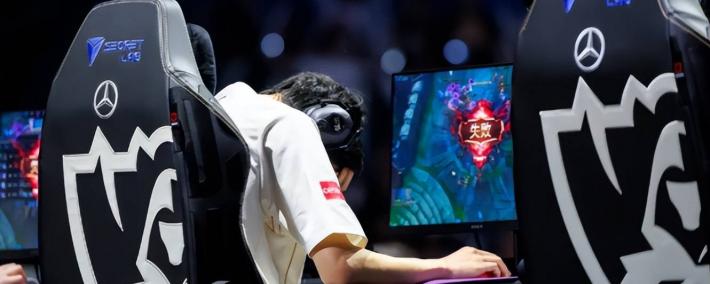 管泽元(yuán)和米勒台(tái)下崩溃大哭！Doinb看不起TES，决赛还是LCK内战