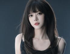 Bin双眼皮引起热议，骆歆見(jiàn)到(dào)本(běn)人后评价，多了(le)一股魅劲