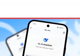 曝DeepSeek春节不发大(dà)招，友商疯狂(kuáng)偷家