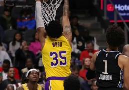 詹姆斯(sī)输总决赛FMVP为何非核心？