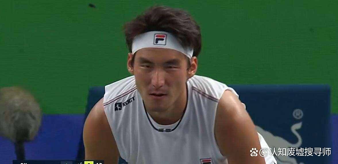 中国小將(jiāng)布云朝(cháo)克特大(dà)師(shī)賽(sài)再突破(pò)！以下克上点燃上海賽(sài)场