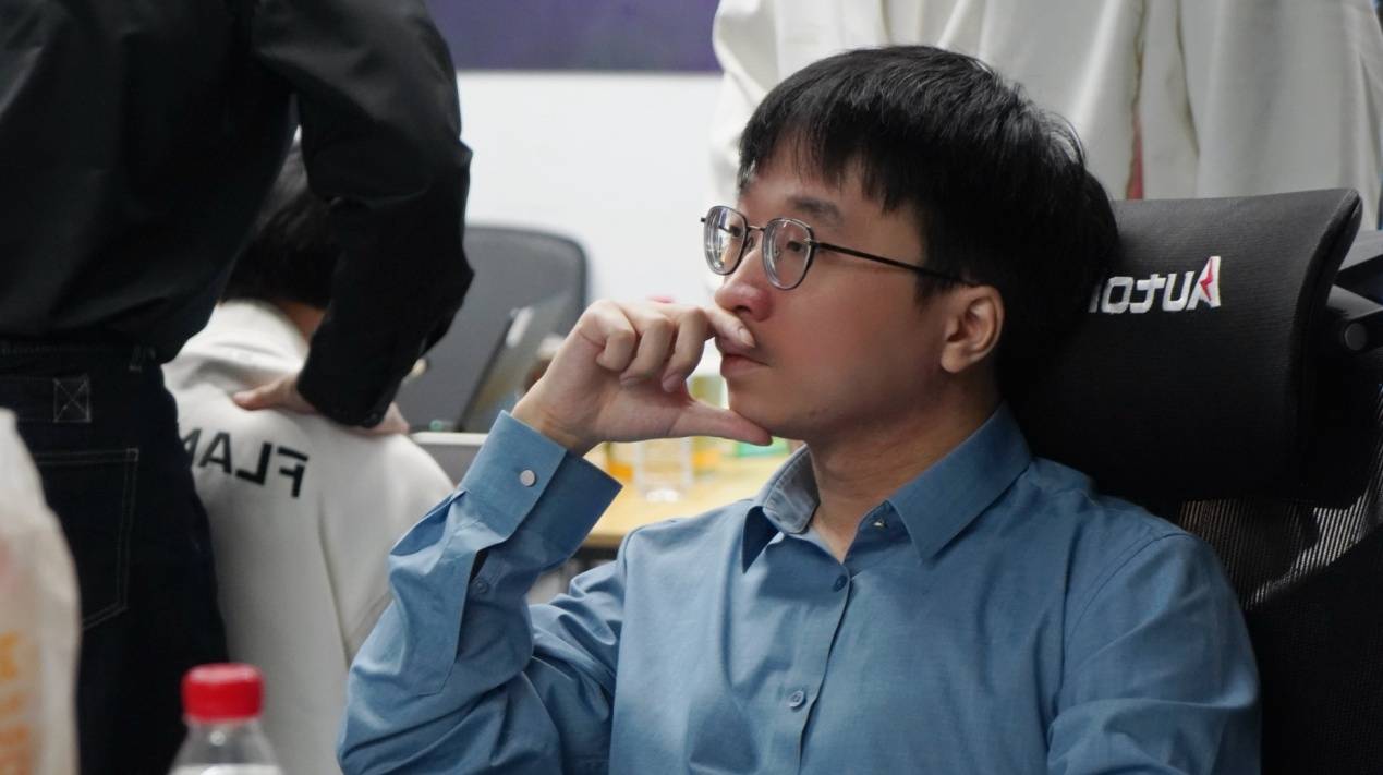 LOL迎来重大爆料！拳头官(guān)方透(tòu)露，LCK明年的(de)比赛，教练或参与指挥