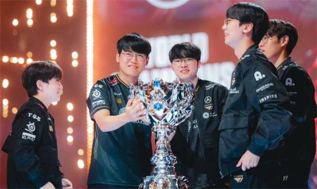 【一竞技1JingJi】LOL：LOL被(bèi)曝将重构游戏逻辑 Faker再(zài)一次摧(cuī)毁了LPL