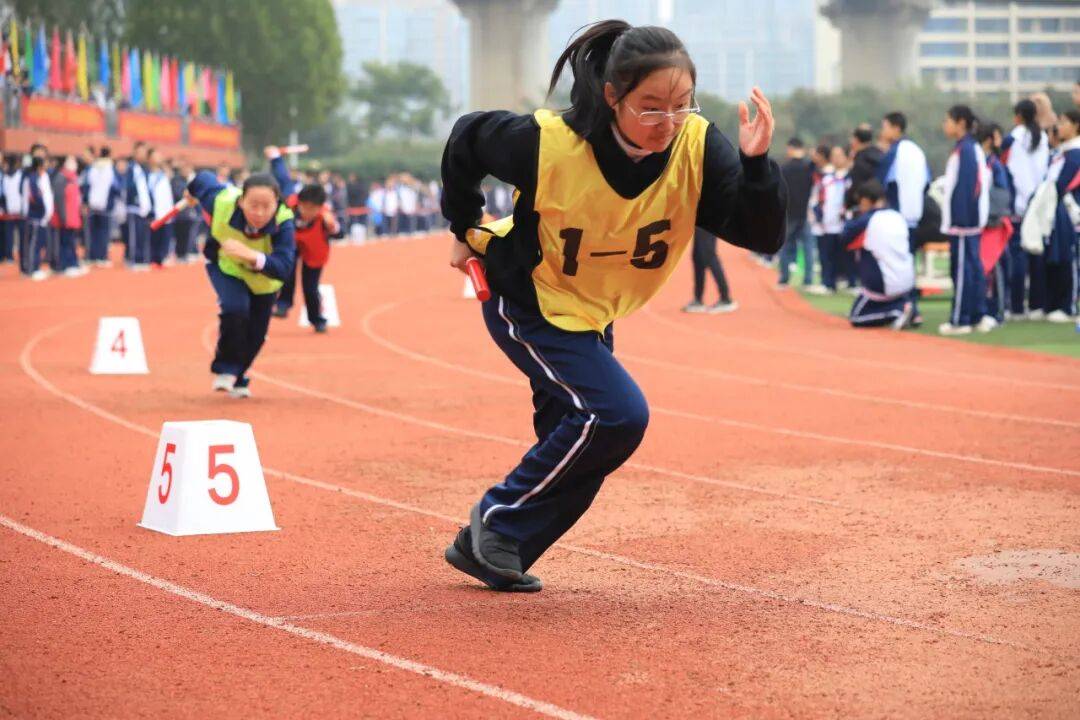 咸阳彩虹中学运动会精彩集(jí)锦