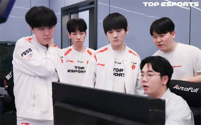 【一競(jìng)技1JingJi】LOL：Kanavi离谱发揮(huī) TES面對(duì)LCK比赛全被零封！