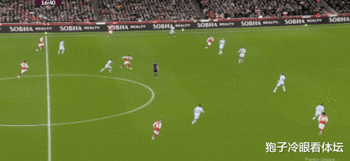 英超：阿森纳2-0布伦特福德(dé)5分(fēn)领跑 梅里諾(nuò)傳(chuán)射萨卡(kǎ)补刀 赖斯伤退