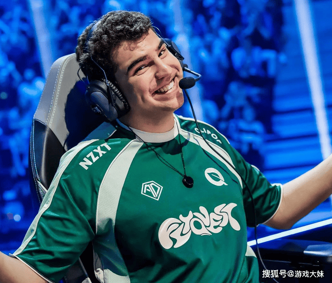 LOL选手吐槽女性生理期，镜頭(tóu)被全部剪掉，如今战队宣布将他开除