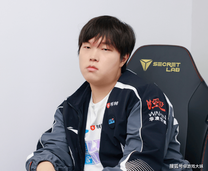 观众对LPL彻底失望了，S15門(mén)票卖不出去，普遍(biàn)认爲(wèi)LPL将止步4强