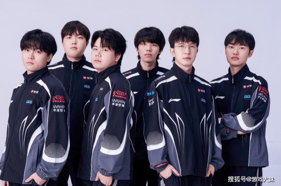 观众对LPL彻底失望了，S15門(mén)票卖不出去，普遍(biàn)认爲(wèi)LPL将止步4强