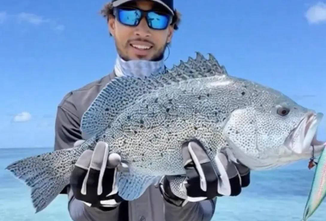 正式加盟！本-西蒙斯(sī)重返(fǎn)职业赛场，转战职业钓鱼联赛